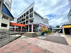 Ang Mo Kio Avenue 6 (D20), Shop House #455882111